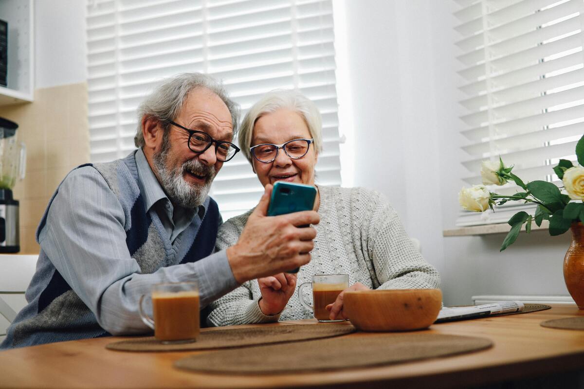 Find Out If You Qualify For Free Government Cell Phone Plans