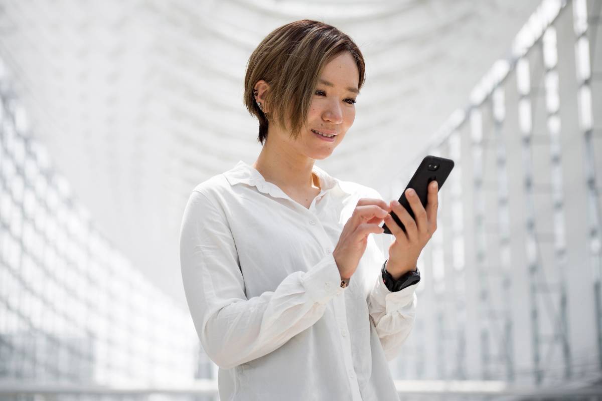 Free iPhone 16 Pro Max When You Switch: What’s True, What’s Not, and the Safer Way to Save Big