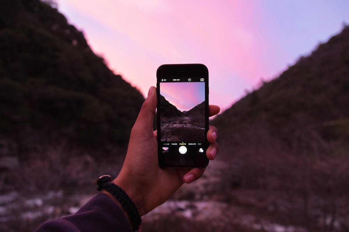 Where Can I Get a Free iPhone? Real Options, Providers, and How to Qualify