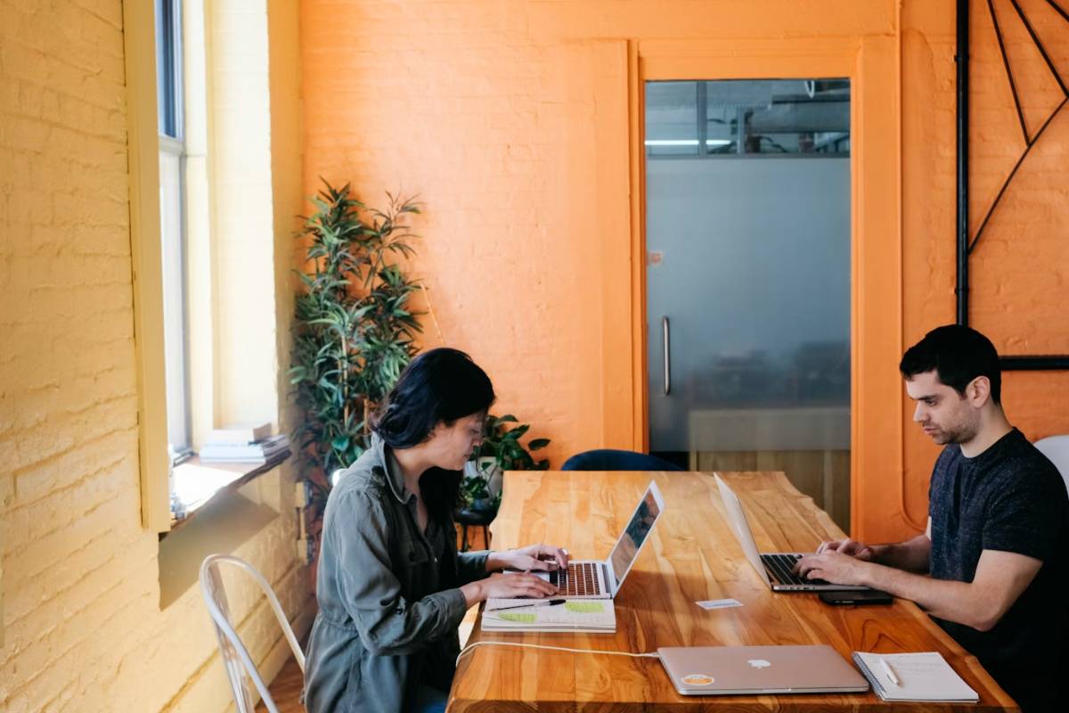 Free Laptop Programs Near Me: How to Find Real Offers
