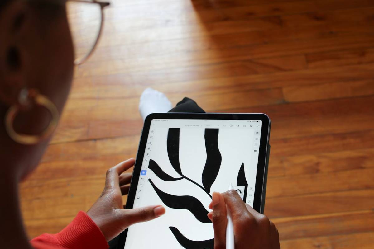 Free Tablet Distribution Guide: Get a Low-Cost Tablet Through Lifeline in 2026