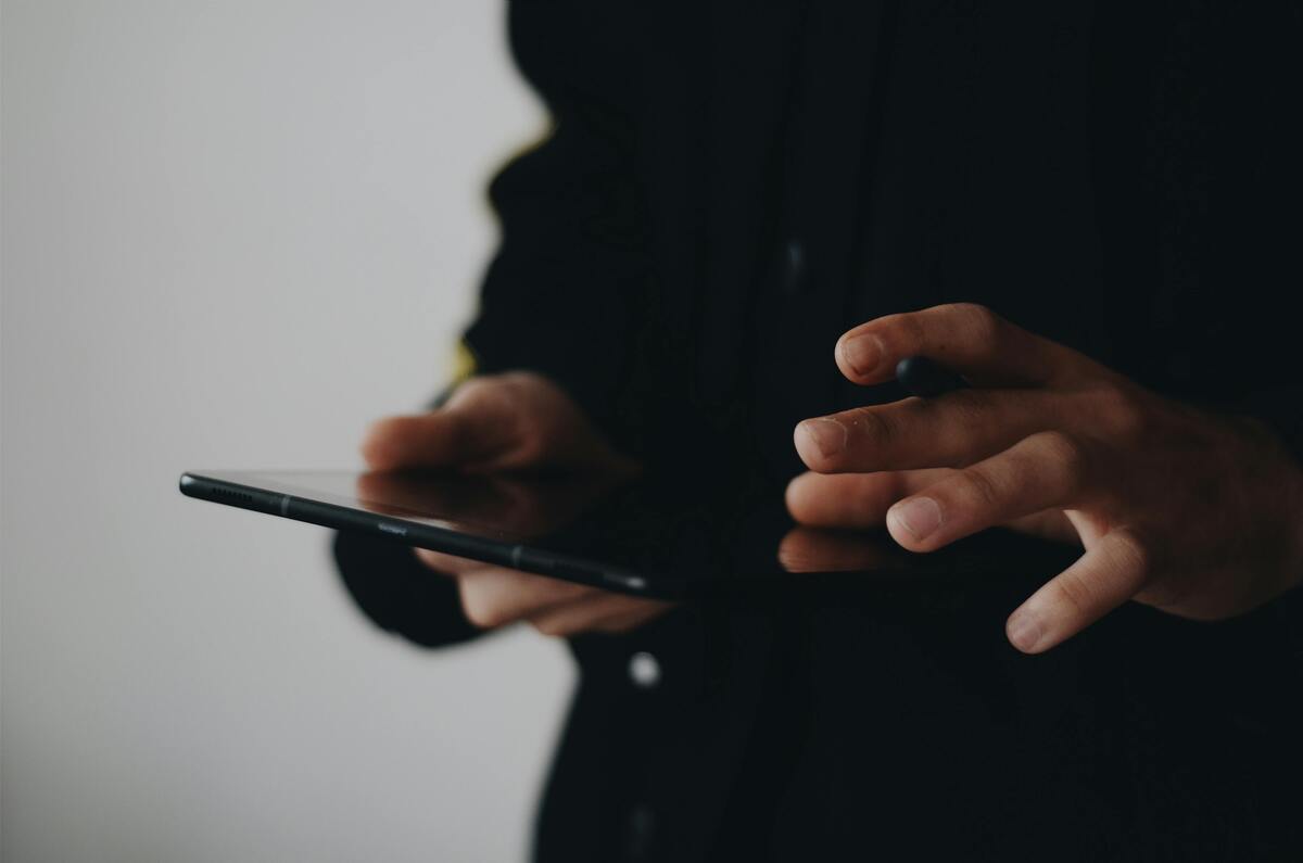What Is the Best Free Government Tablet Program? 4-Step Guide