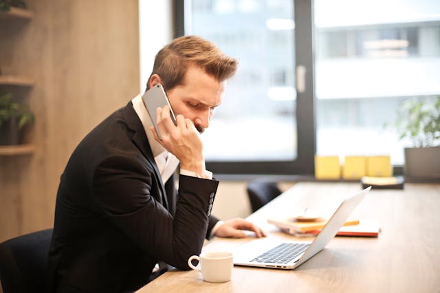 how to leave a voicemail without calling