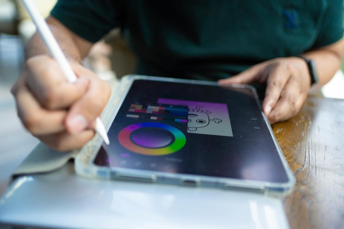 eSIM for iPad: Which Models Support It and How to Get Connected
