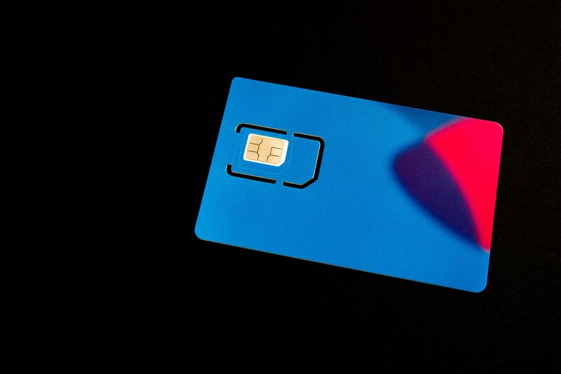 esim-vs-physical-sim