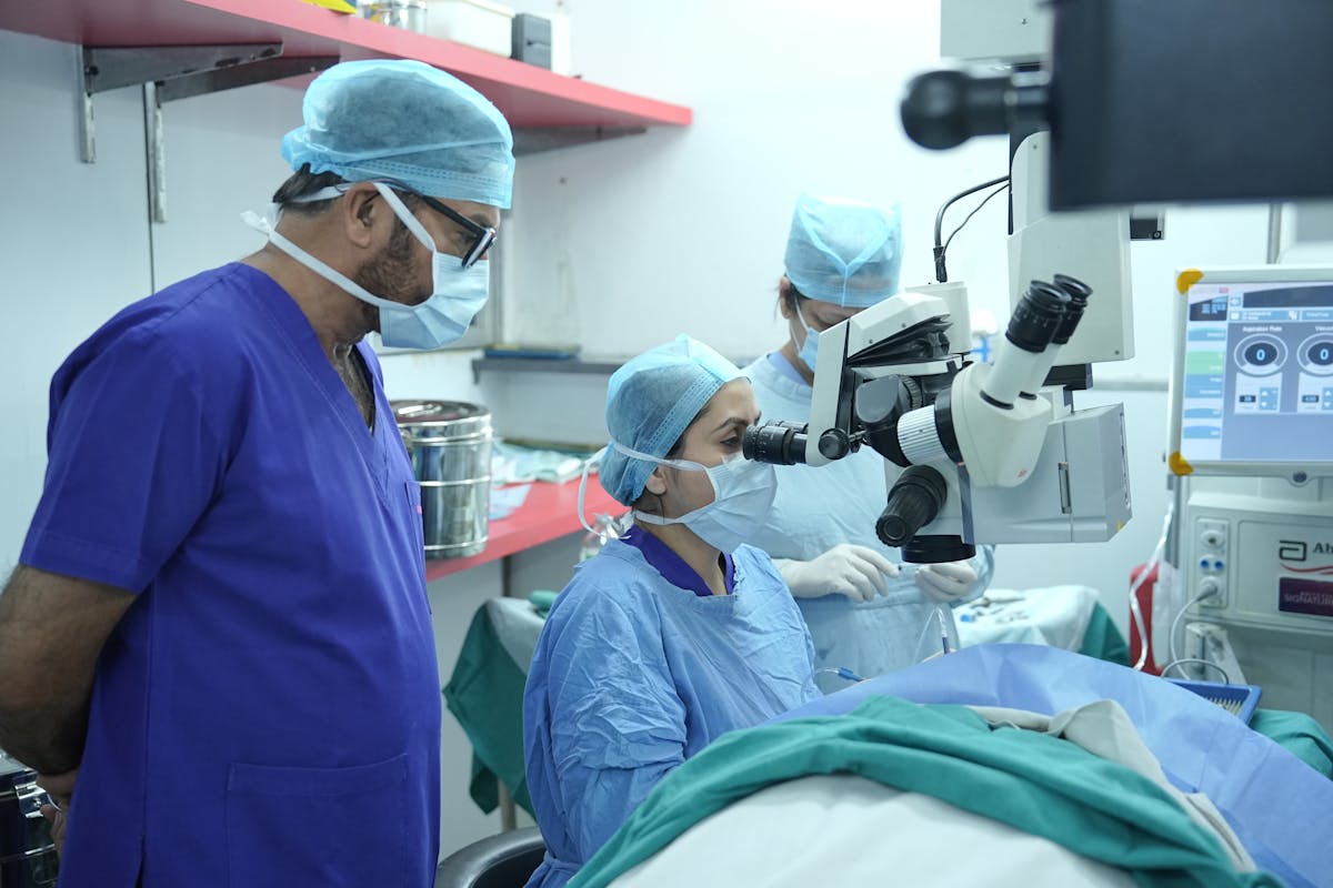 Does Medicare Cover LASIK Surgery at No Cost?