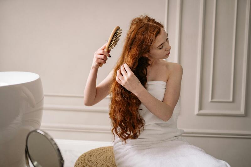 how-to-fix-frizzy-curly-hair