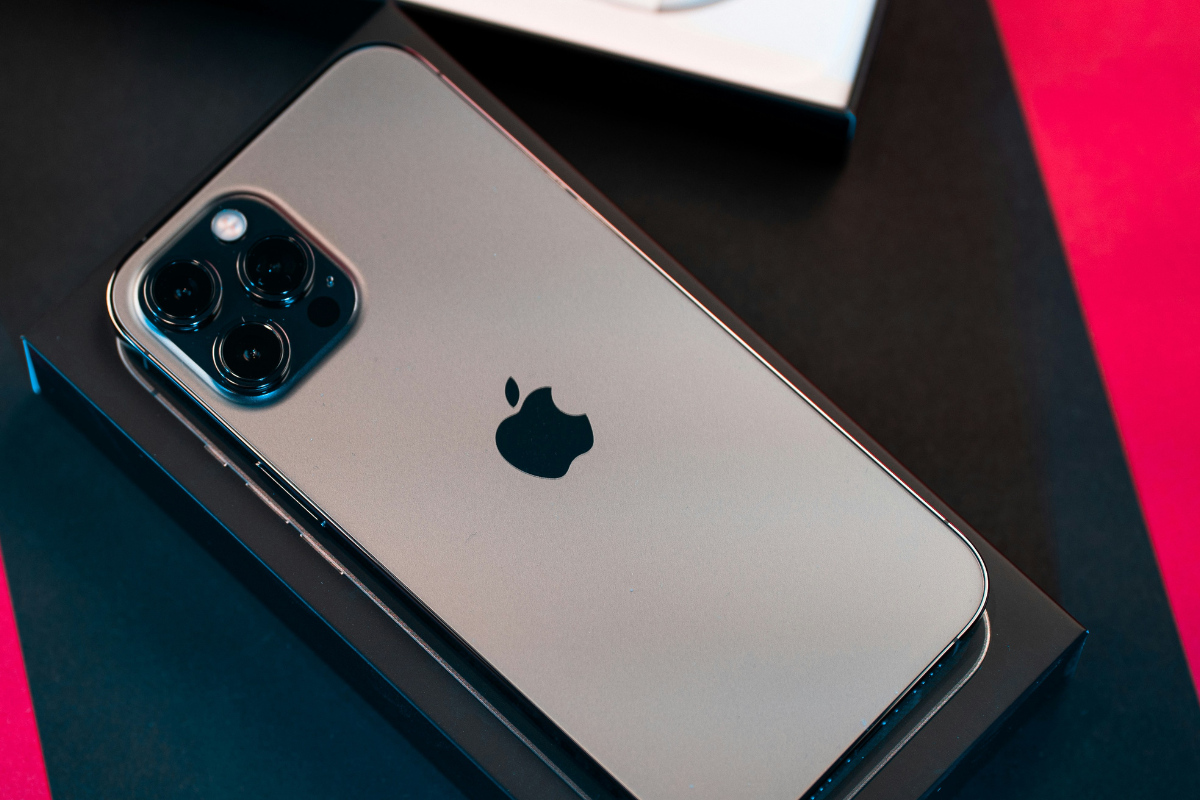 How to Get an iPhone 12 Pro Max Free Easily and Quickly