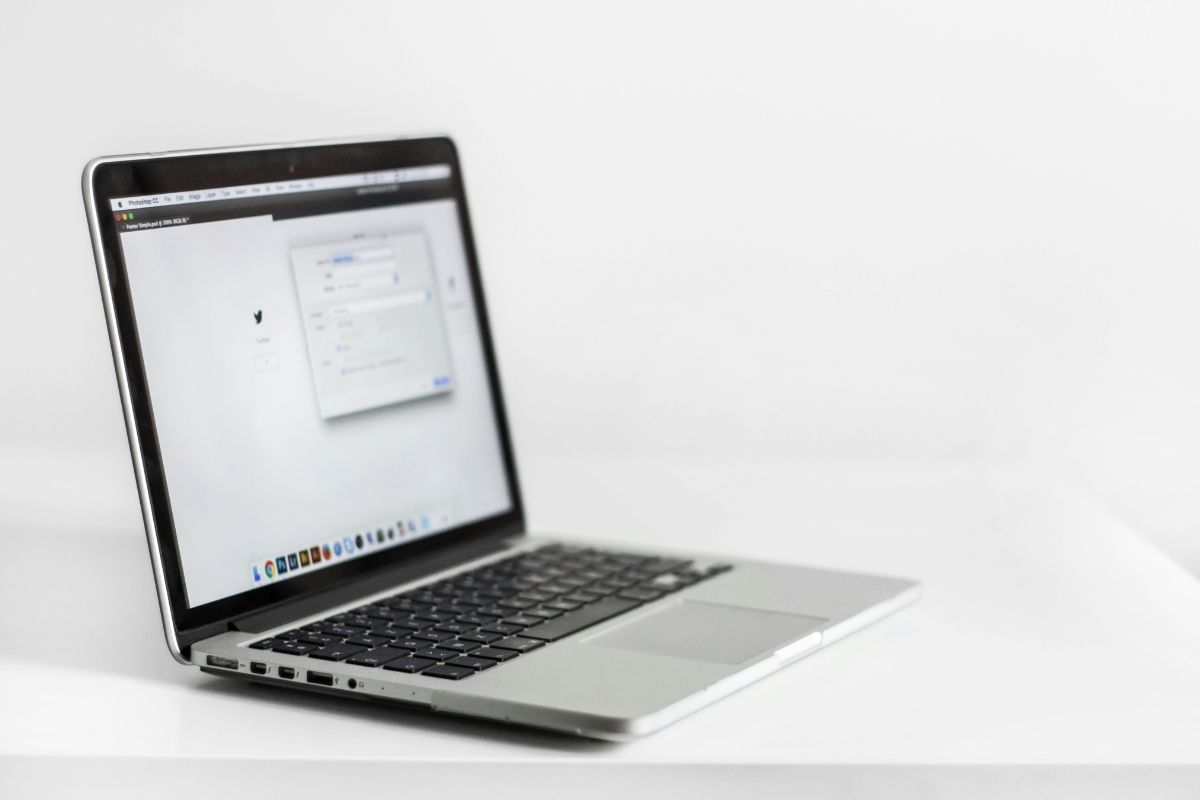 Free Laptop for Low-Income Near Me: Verified Programs and How to Apply