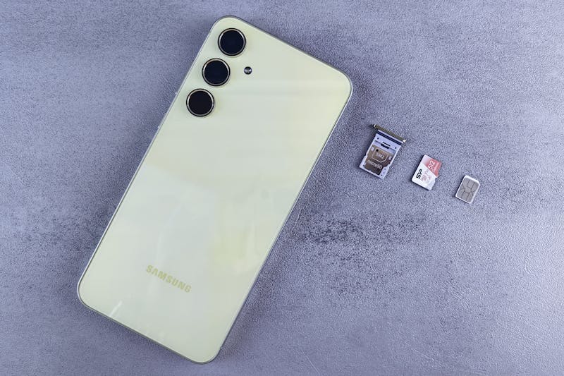 nano-sim-vs-micro-sim-which-one