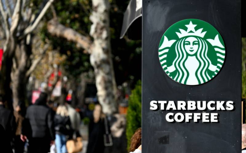 starbucks-veterans-day-free-coffee-helpful-tips
