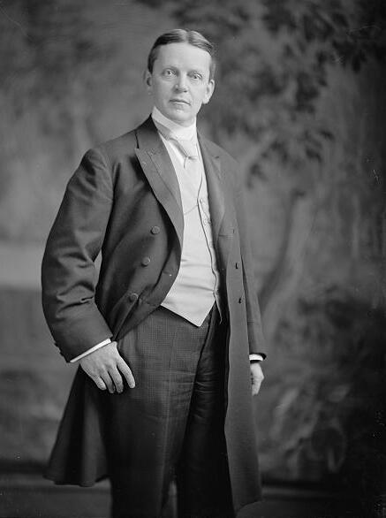 Portrait of Lynden Evans