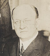 Portrait of Warren Gard
