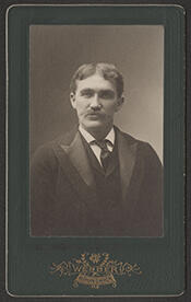 Portrait of Simon Moulton Hamlin