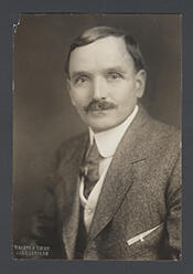 Portrait of William Leroy La Follette