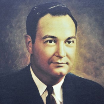 Portrait of Louie Broady Nunn