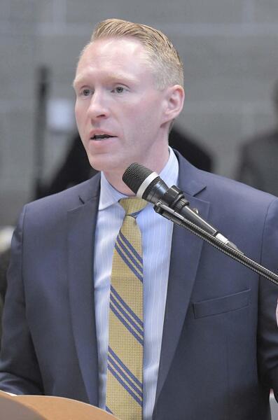 Adam Schnelting portrait