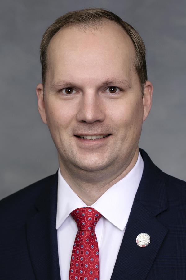 Allen Chesser portrait