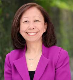 Amy Sangiolo portrait