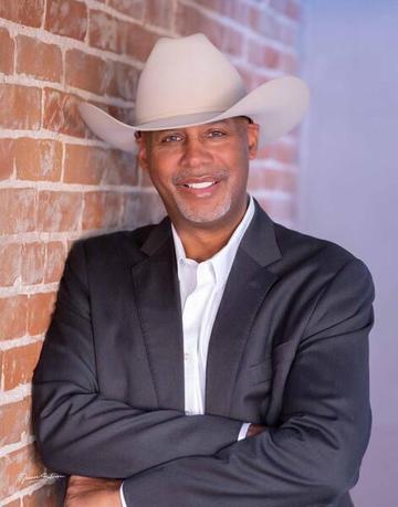 Portrait of Ant Thornton