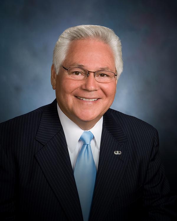 Portrait of Bob Archuleta