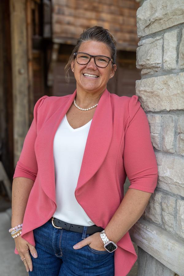 Portrait of Cecelie Williams