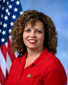 Celeste Maloy portrait