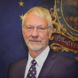 Portrait of Curt Taylor