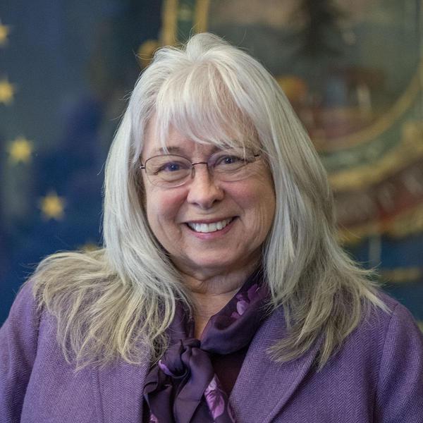 Portrait of Deb Dolgin