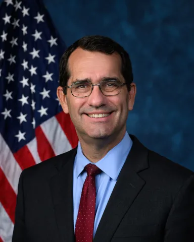 Derek Schmidt portrait