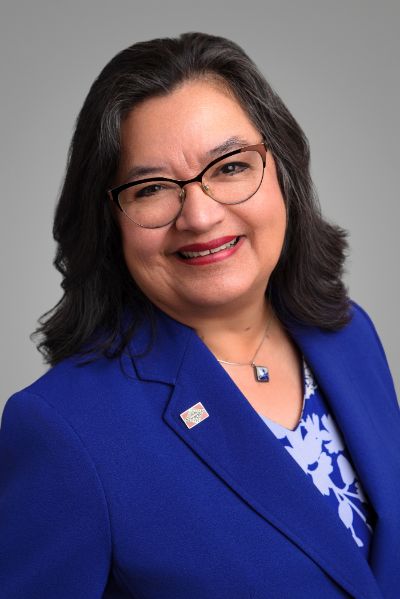 Diana Gonzales Worthen portrait
