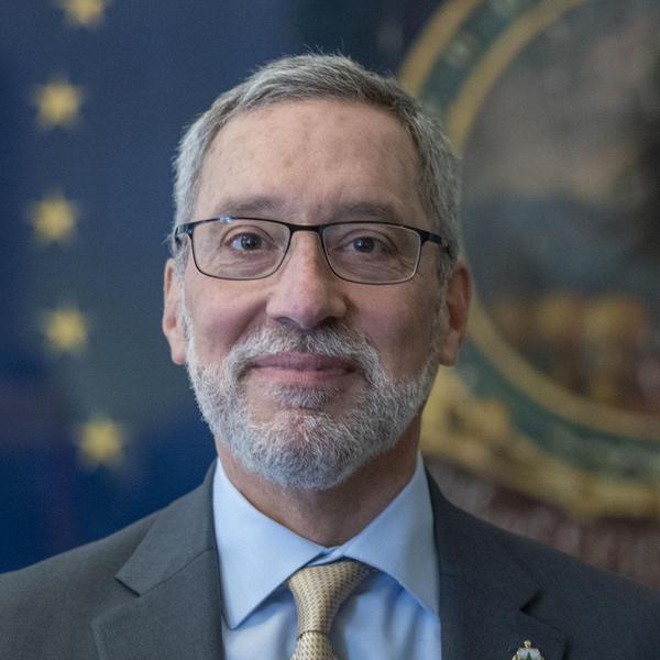 Portrait of Doug Bishop