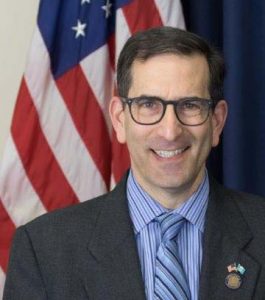 Portrait of Doug Dubitsky