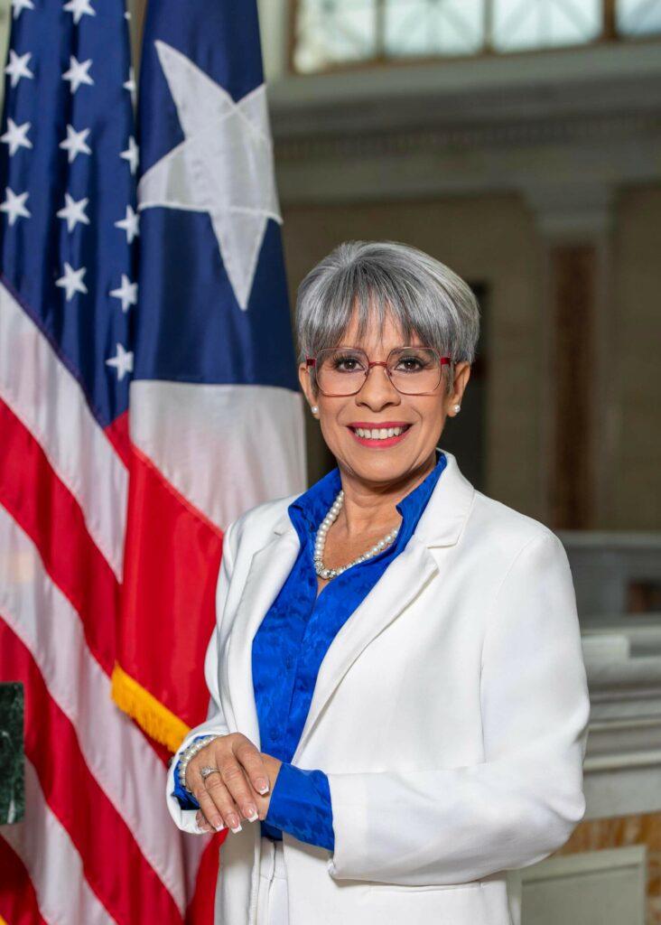 Portrait of Elinette González Aguayo