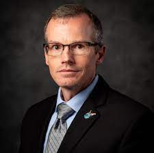 Portrait of Eric Tarr