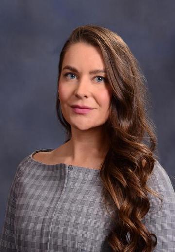 Portrait of Erica Roth
