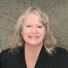 Faye Thompson portrait