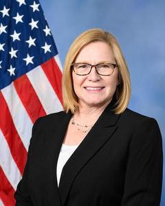 Michelle Fischbach portrait
