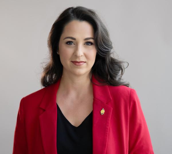 Portrait of Hillary Hickland