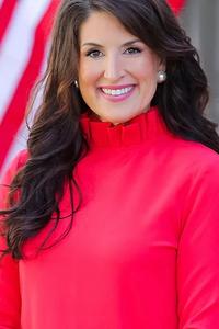 Portrait of Hillary Kent