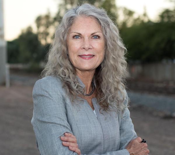 Janeen Connolly portrait