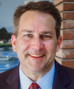 Portrait of Johnny Mautz