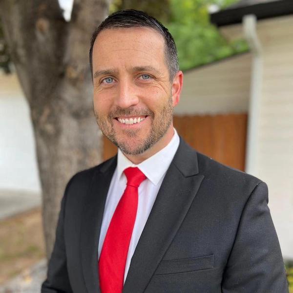 Josh Keyser portrait