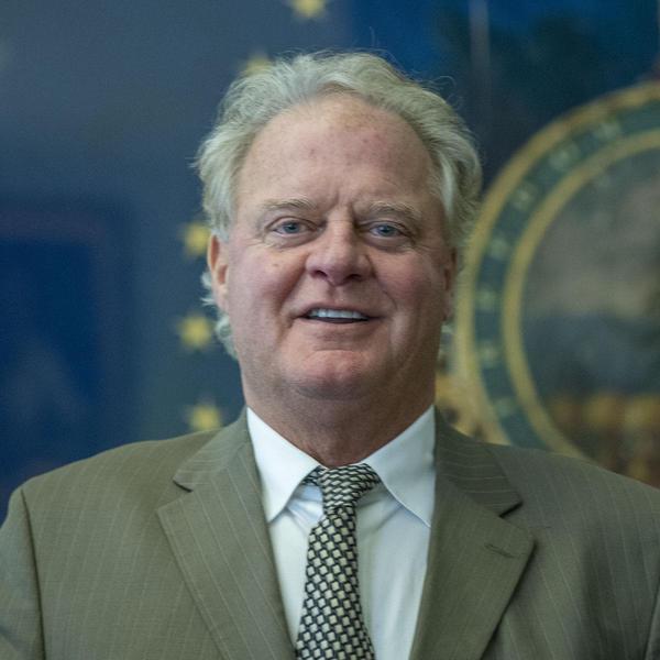 Portrait of Ken Wells