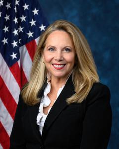 Laura Gillen portrait