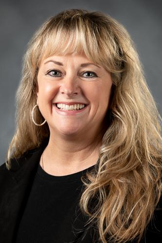 Portrait of Laura Kimble