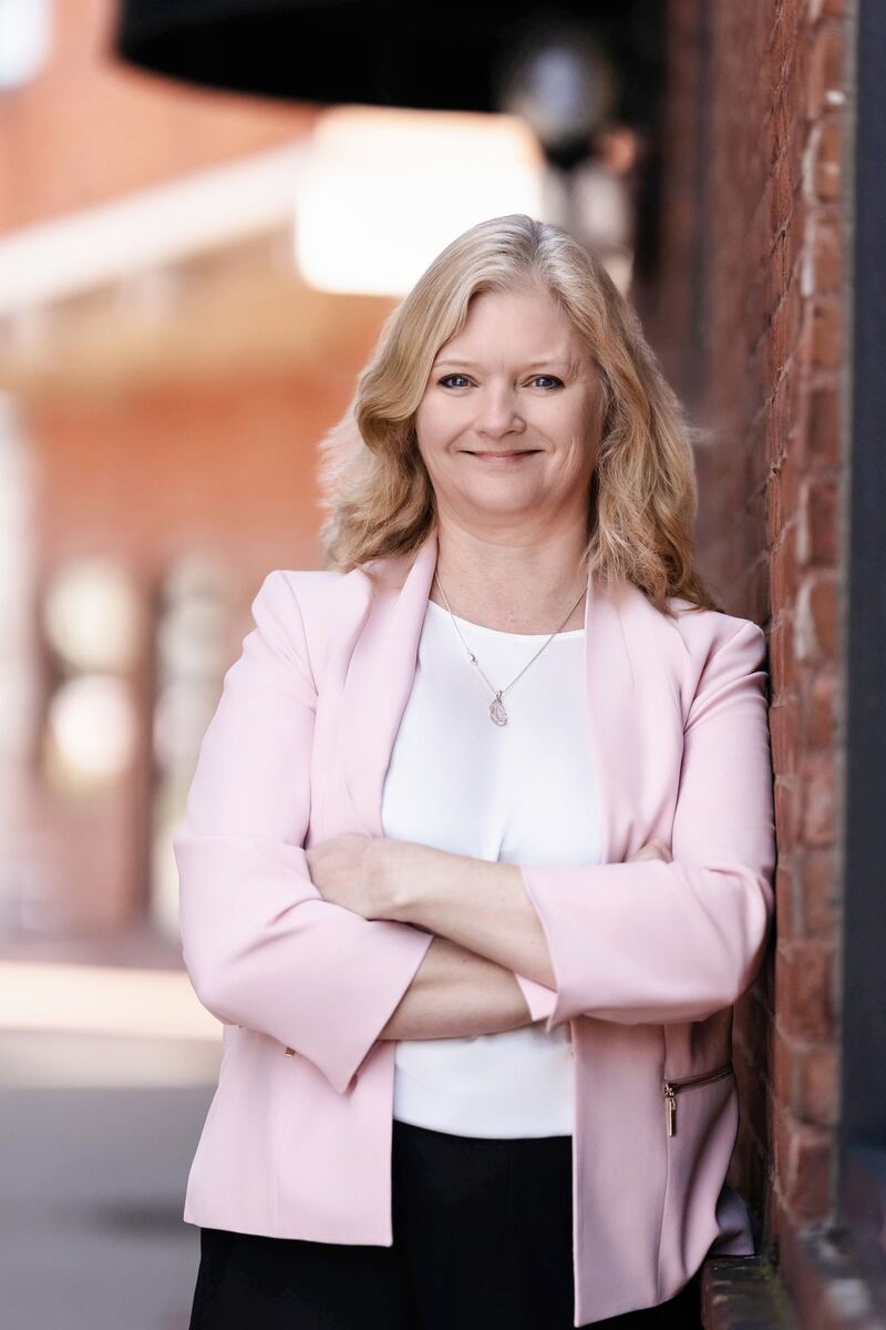 Lisa Field portrait