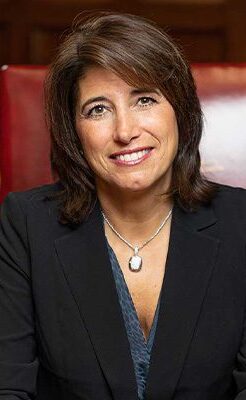 Portrait of Lisa Seminara