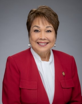 Portrait of Lorraine Inouye