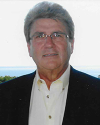 Portrait of Lynn Schneider